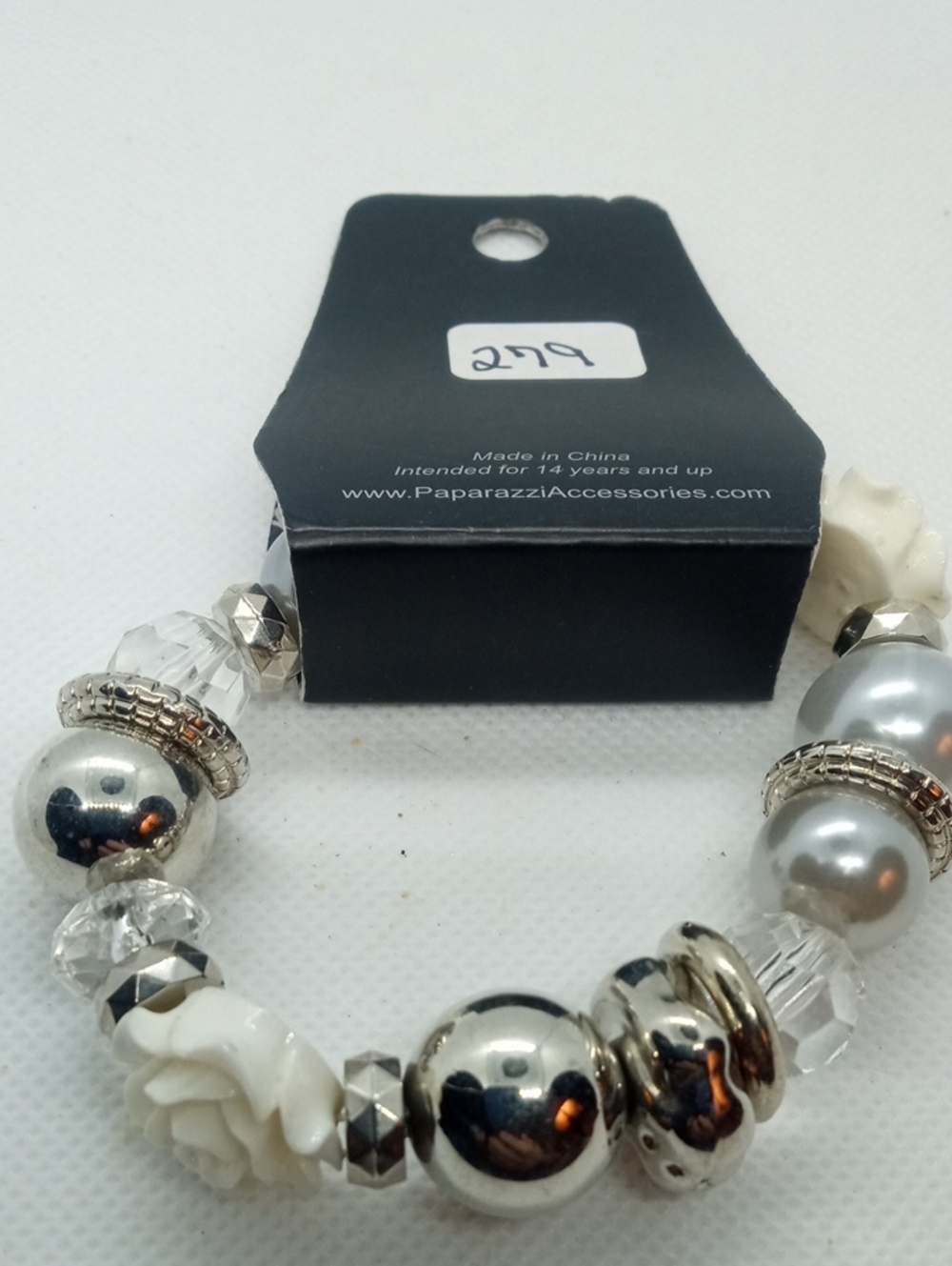 PAPARAZZI STRETCH WHITE ROSE BRACELET - Picture 4 of 6